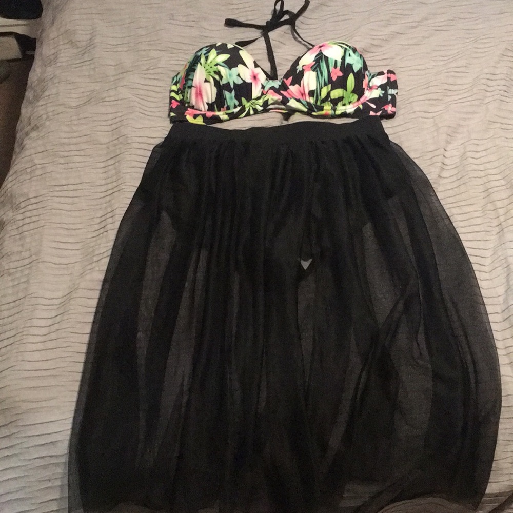 High waisted bikini